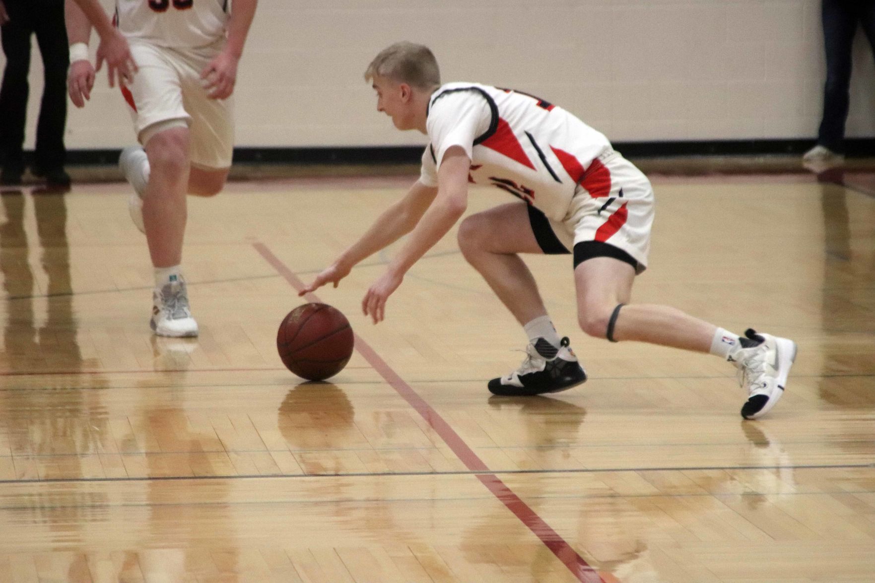 New Lisbon at Bangor boys basketball regional (3-2-19)
